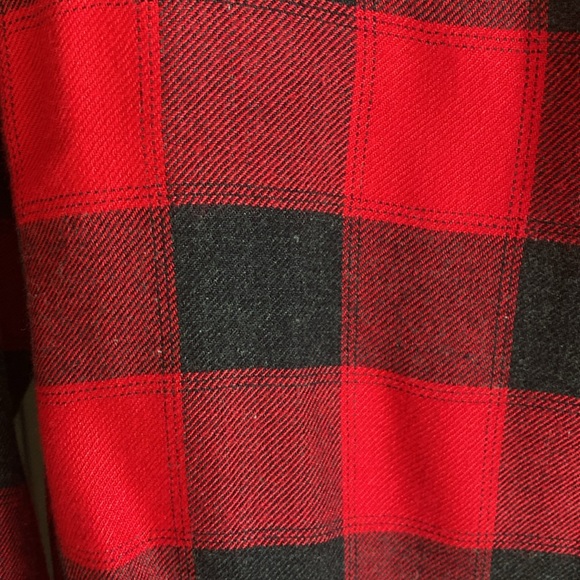Never Worn Lucky Brand Red and Charcoal Buffalo Check Buttondown Tunic in Size L - Picture 5 of 8